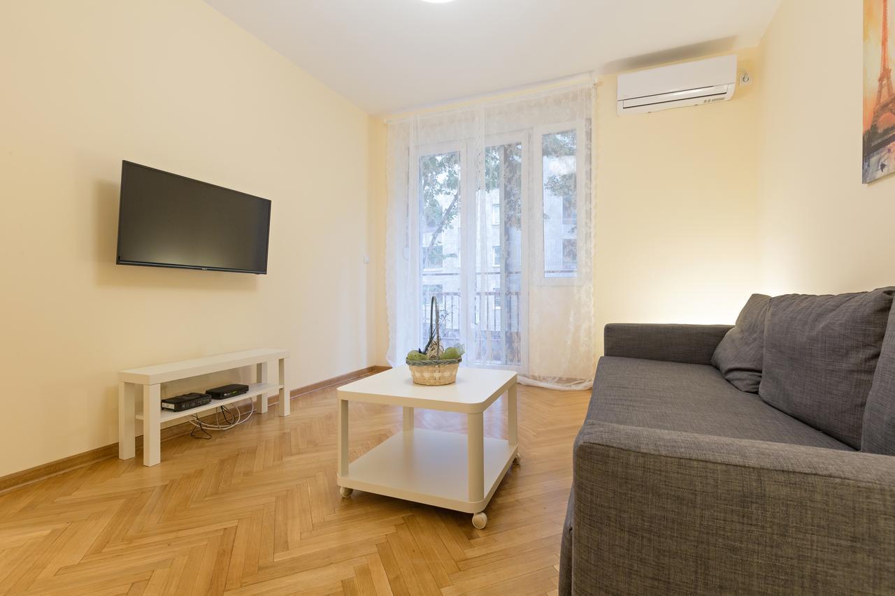 Apartment Center Iv