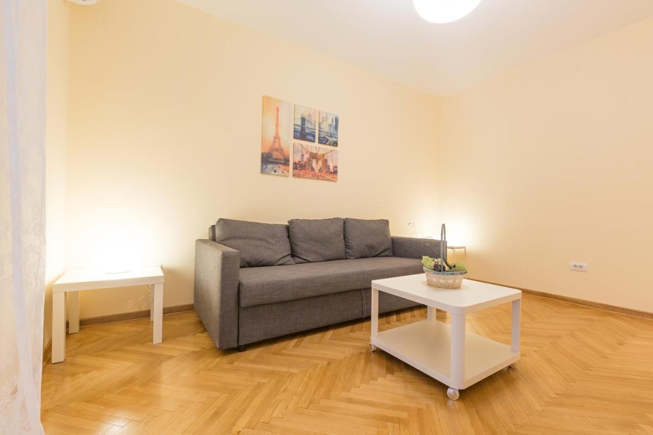 Center Iv Apartment Belgrade
